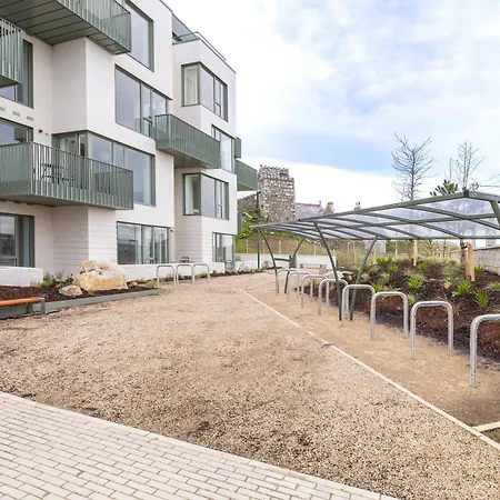 The Lookout Apartman